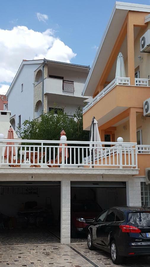 Ciovo Apartments 特罗吉尔 外观 照片