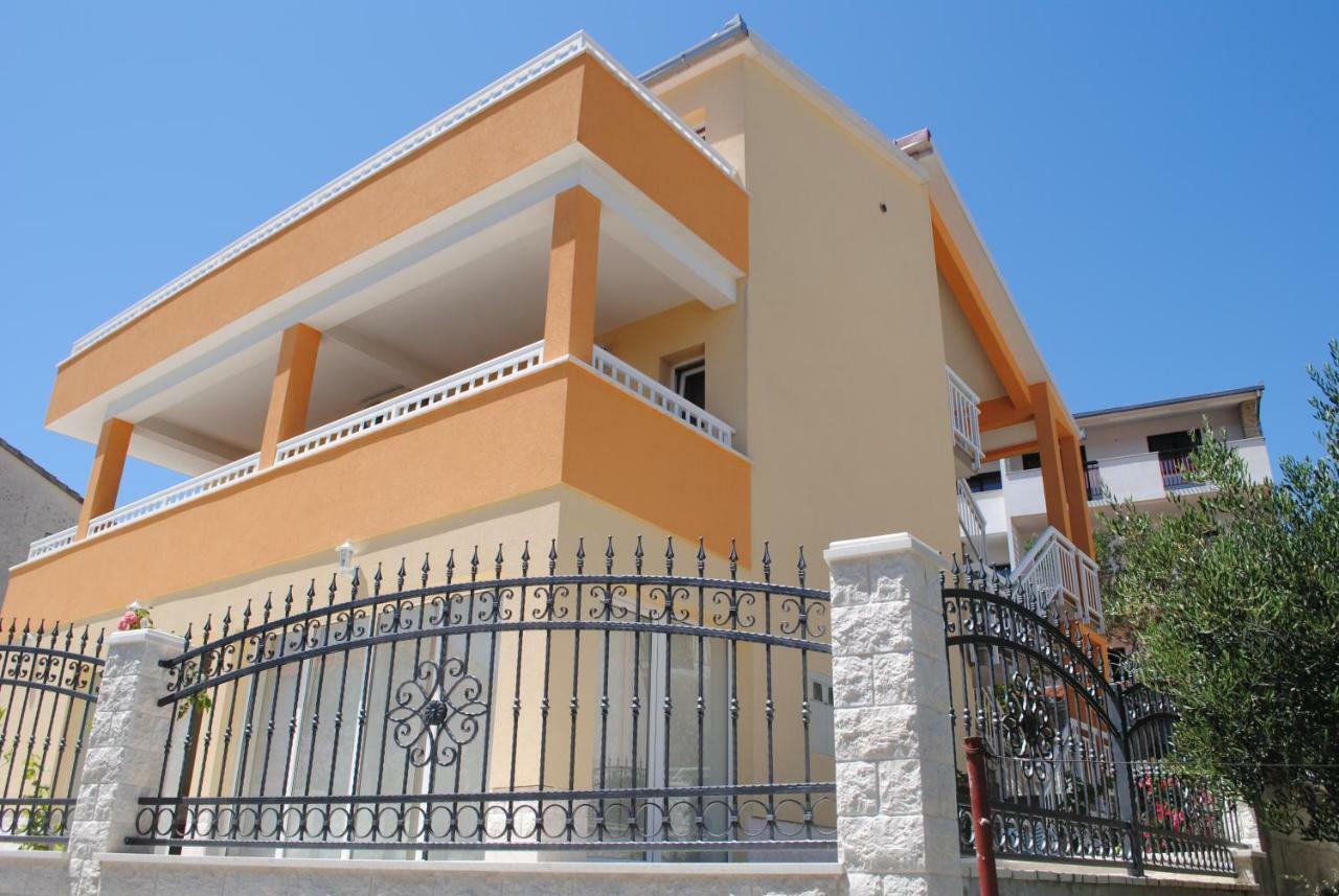 Ciovo Apartments 特罗吉尔 外观 照片