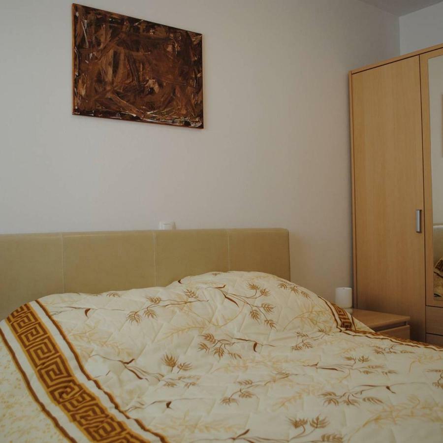 Ciovo Apartments 特罗吉尔 外观 照片